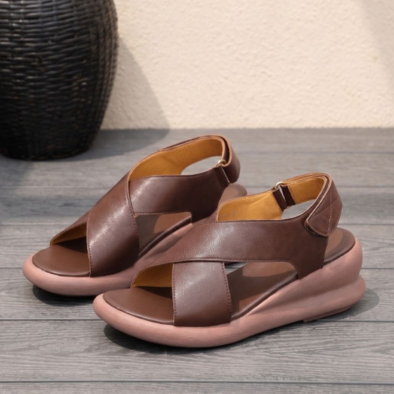 Sepatu Wanita Klasik Sandal We - Leather Classic Strap ulasan dan harga
